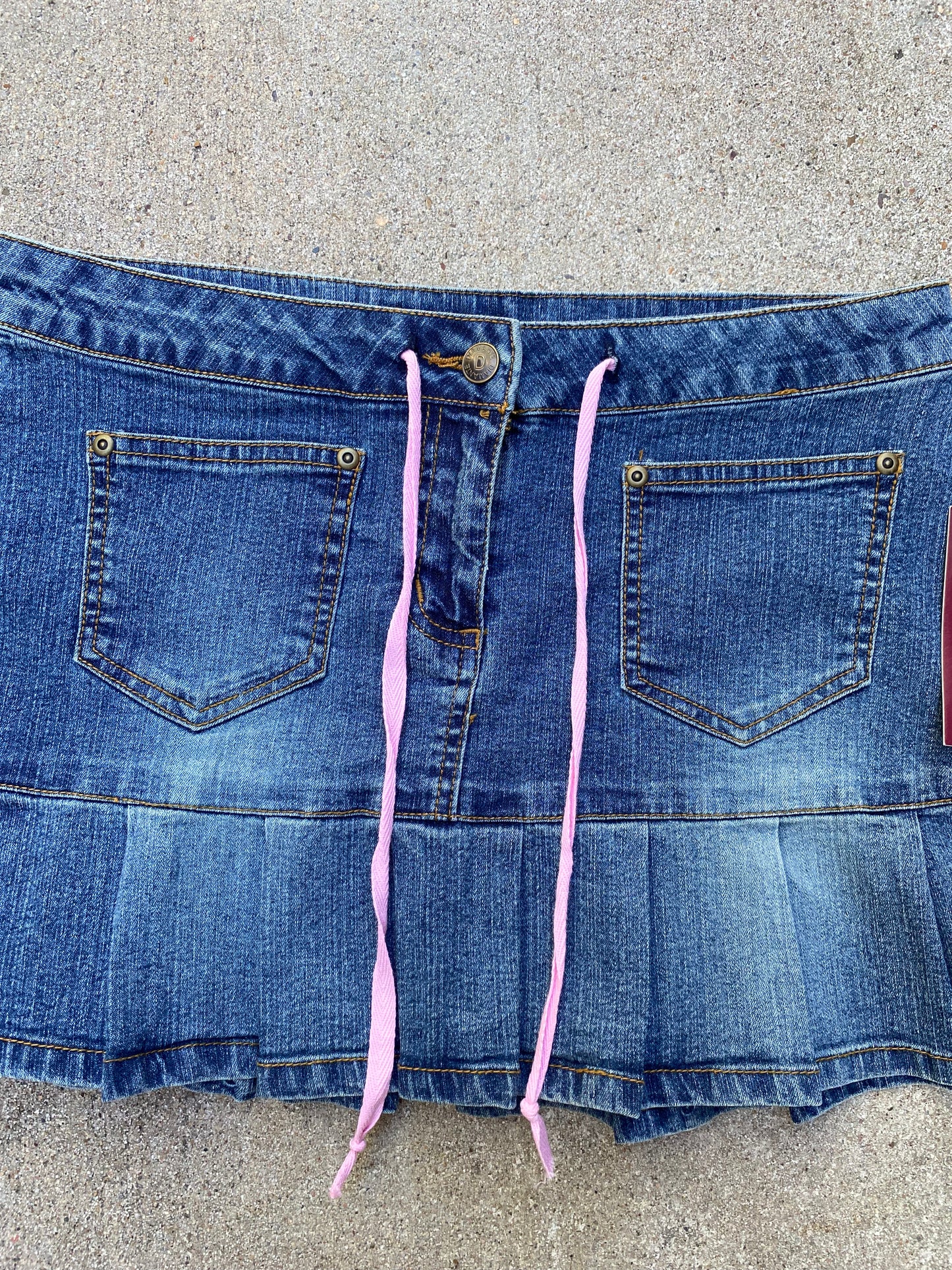 The Paris skirt