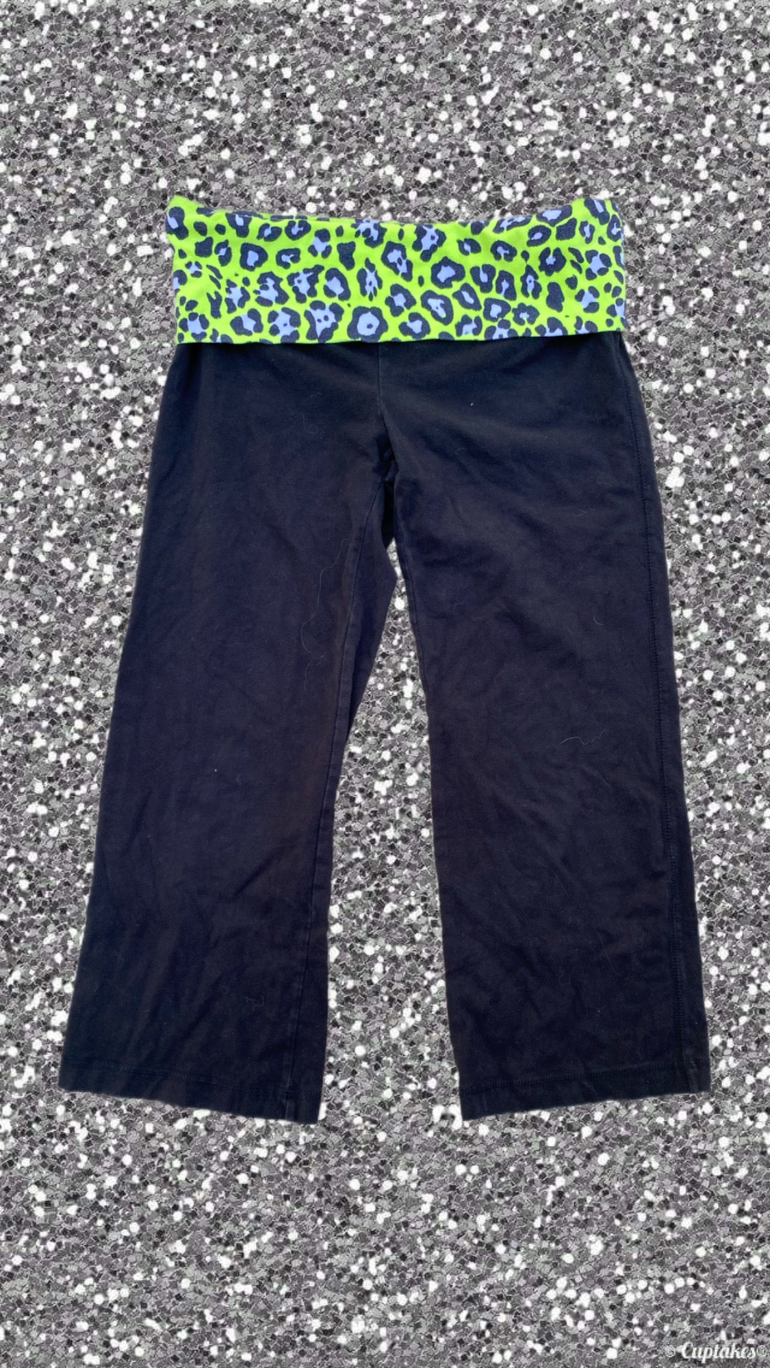 Green cheetah print fold over leggings